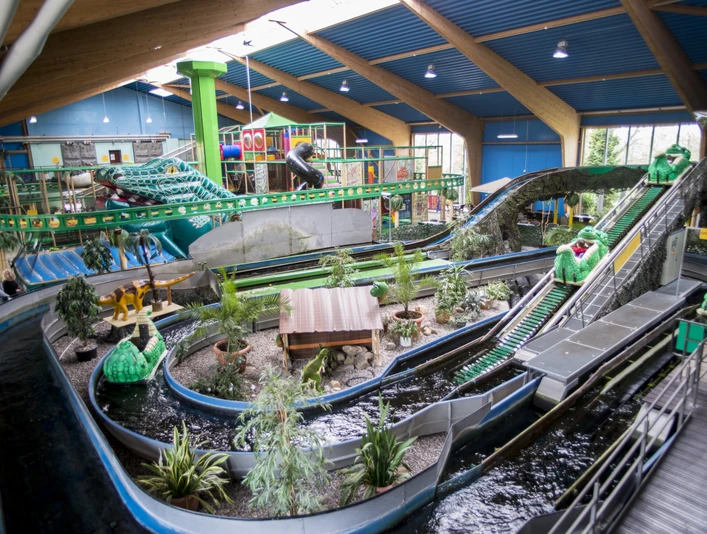 Kids-Dinoworld (1).JPG