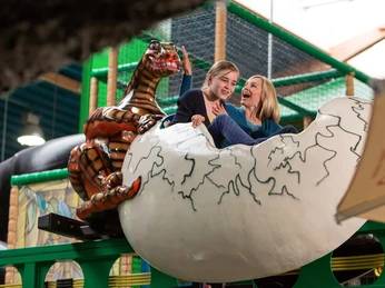 Kids-Dinoworld (3).jpg