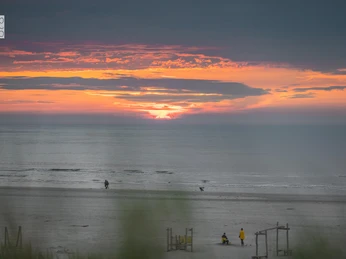 Strand Juist Sonnenuntergang.jpg Strand Juist Sonnenuntergang