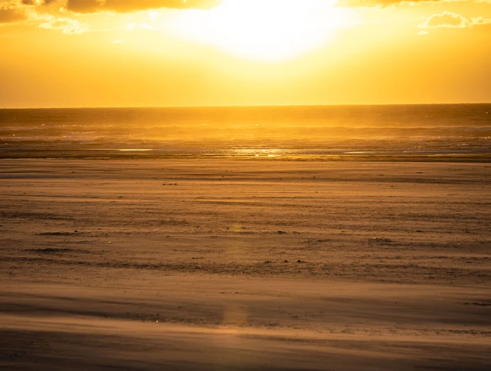 Strand Juist Sonnenuntergang.jpg Strand Juist Sonnenuntergang