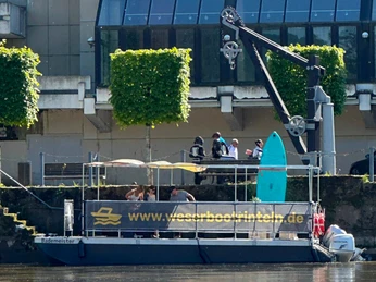 Boot am Anleger Boot am Anleger