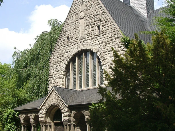 Bild: »Zur letzten Ruhe gebettet - prominente Begräbnisstätten auf dem Wolfenbütteler Hauptfriedhof«