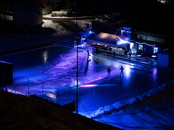 Eisfeld in Sörenberg