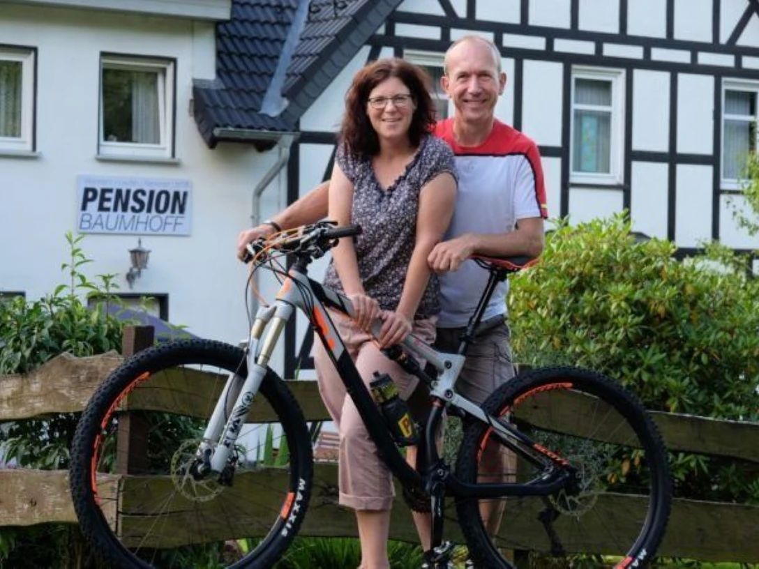 E-Bike Ladestation Baumhoff.jpg