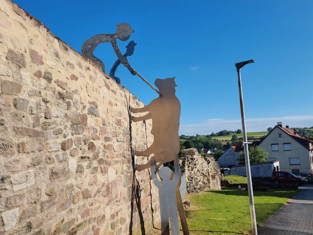 Schwarzenbörner Streiche am Marktplatz