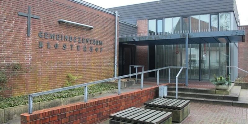 Gemeindezentrum-1.jpg
