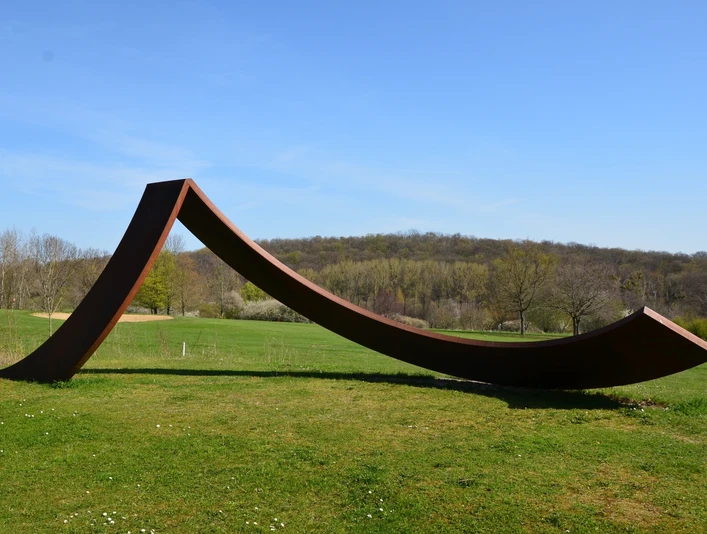 Skulptur Auf Ab Auf von Alf Lechner in Salzgitter-Bad
