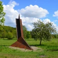 Skulptur Schwerter zu Pflugscharen von Gerd Winner in Salzgitter-Bad