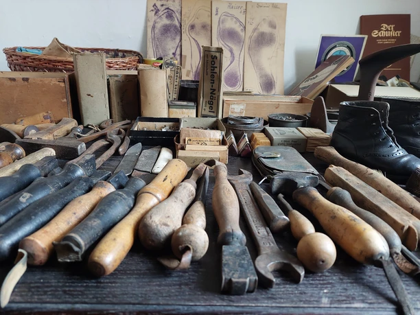 Schuhmacherwerkzeug Urheber EMF klein