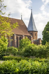 Dom zu Bardowick St. Peter und Paul Dom zu Bardowick St. Peter und Paul