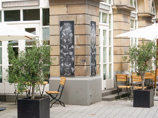 Terrasse muluru_(c) Anna-Lena Bremer_20240619.jpg
