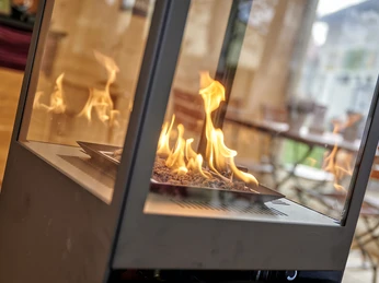 Feuer sorgt auch an kühleren Tagen für Gemütlichkeit im Löwenherz Wehrheim