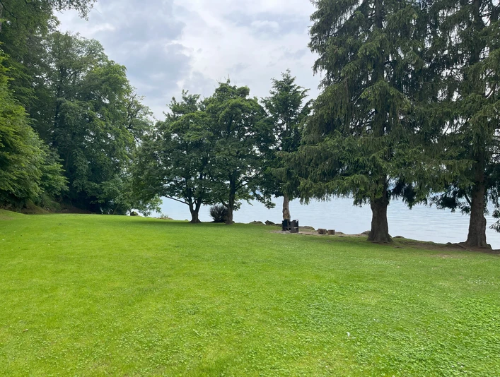 Badeplatz Röhrli.jpg