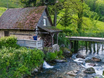 Blick auf die Rainbauernmühle an der Acher