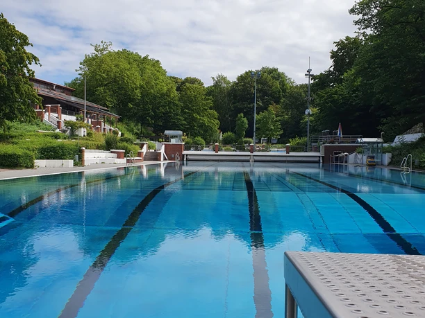 Freibad Lauenburg 2021©Dorothée Meyer (7).jpg
