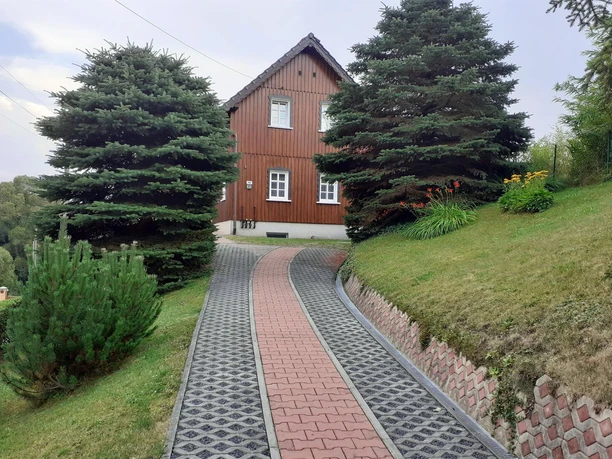 Zufahrt zum Ferienhaus Grabs