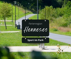 Veranstaltung Sport im Park Sport- und Freizeitpark am Hennesee mit grünen Wiesen und Spazierwegen.