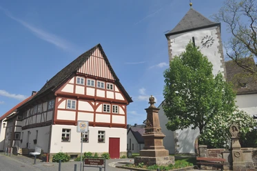 Bad Driburg_Dringenberg_Historische-Rathaus_Bad Driburger Touristik.JPG Historisches Rathaus in Dringenberg.