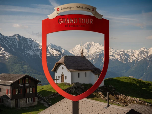 grand-tour-of-switzerland-bettmeralp-sommer-aletsch-arena-nico-brenner-01.jpg
