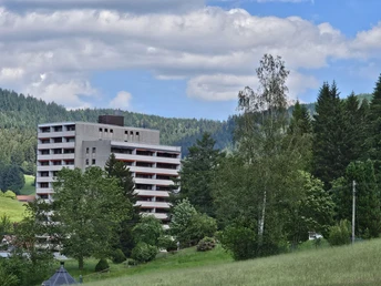Im Appartement Kurhaus Obertal, Südseite