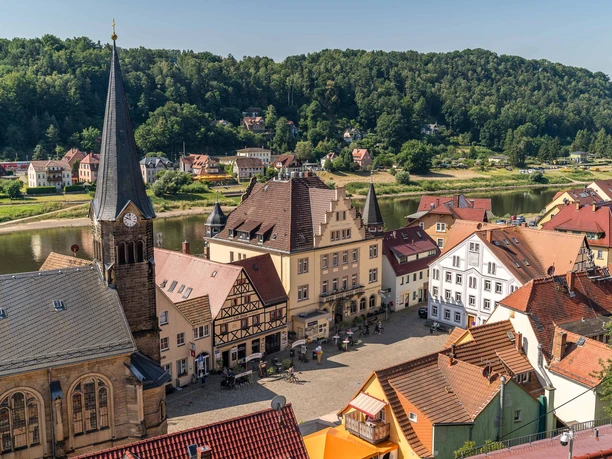 Stadt Wehlen with cyclists' church Stadt Wehlen with cyclists' church
