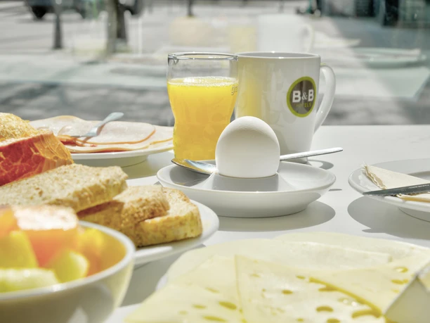 B+B Hotel-33613 Bielefeld-city_breakfast_08_0