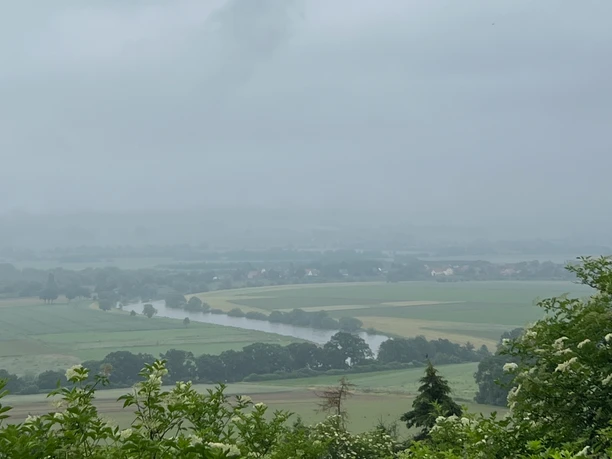 RI13 Hünenburg Route Blick auf die Weser