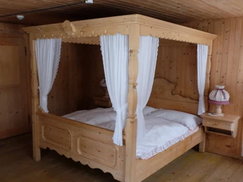 Bannalpsee mountain inn