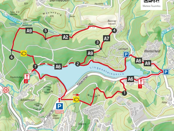 Wegbeschreibung Zu Hofcafé und Kaffeerösterei um die Lingese-Talsperre.jpg Karte eines Rundwanderweges in Nordrhein-Westfalen mit markierten Etappen und Parkplätzen.