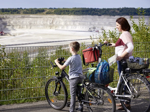 Holstein_ Lägerdorf_Kreidegrube_Aussichtsplattform 5