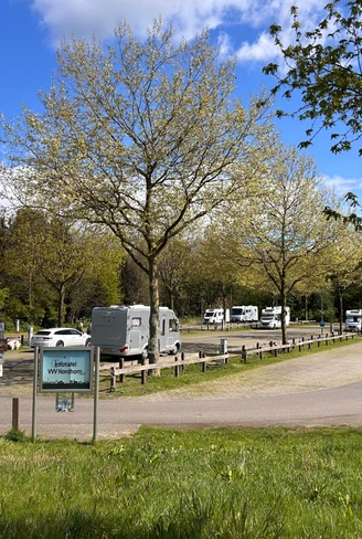 Wohnmobilstellplatz (1).jpg