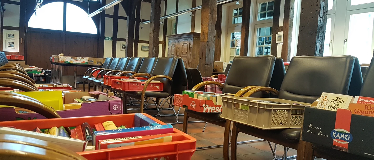 Bücherflohmarkt