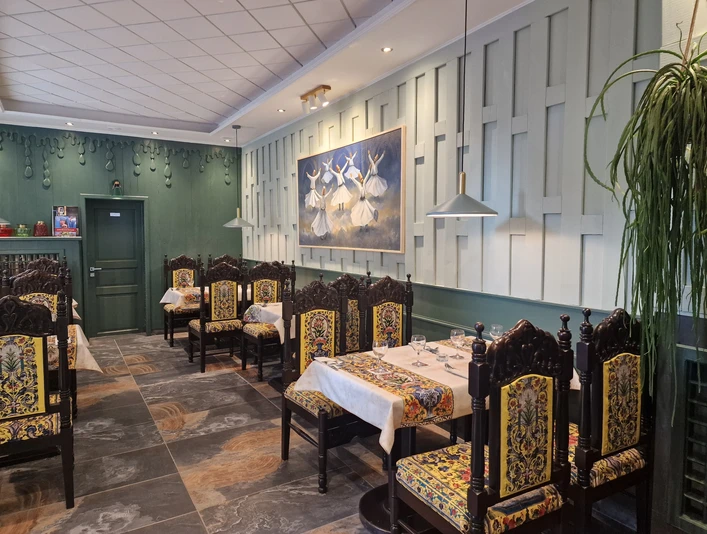 Seidenstrasse_Restaurant (5).jpg