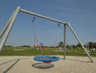 Spielplatz-HOR.png
