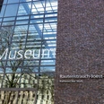 Rautenstrauch-Joest-Museum Außenfassade des Rautenstrauch-Joest-Museums in Köln. An der Front steht groß das Wort "Museum".Exterior facade of the Rautenstrauch-Joest Museum in Cologne. The word "Museum" is written in large letters on the front.