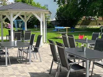 MInigolf Elspe Terrasse©Minigolf Elspe