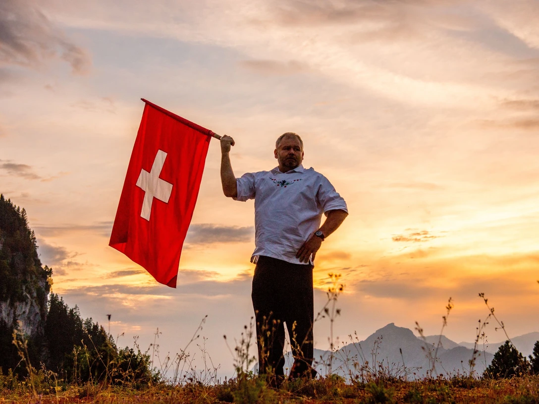 Large Fahnenschwinger