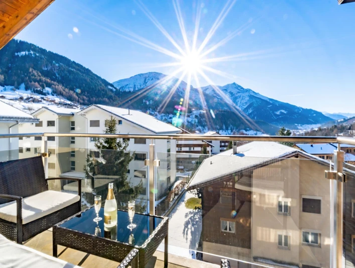 Fiesch Ferienwohnung Balkon & Aussicht_1