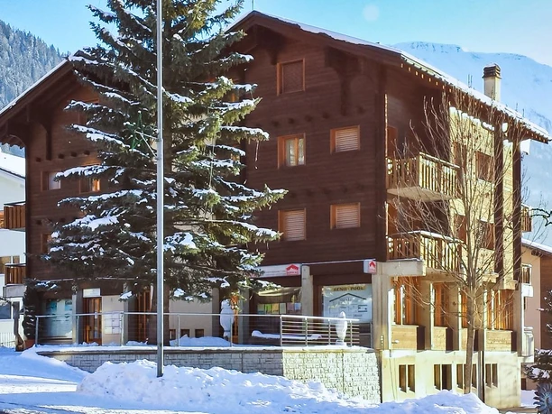 Haus-Gibelegga-Fiesch-Seite