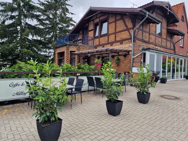 Hüli´s Café_Außenansicht