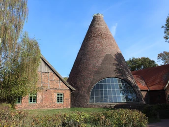 Das LWL-Museum Glashütte Gernheim Das LWL-Museum Glashütte GernheimThe LWL Museum Gernheim GlassworksLWL-museet Gernheim GlasværkDe glasblazerij LWL Museum Gernheim