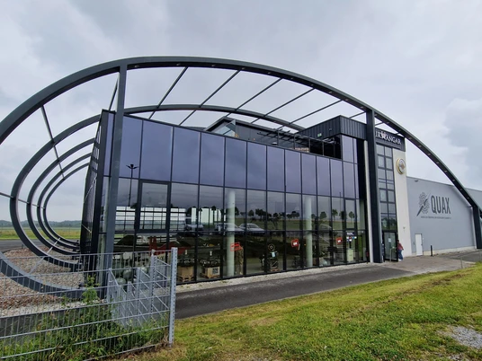 Quax Hangar am Airport Paderborn-Lippstadt