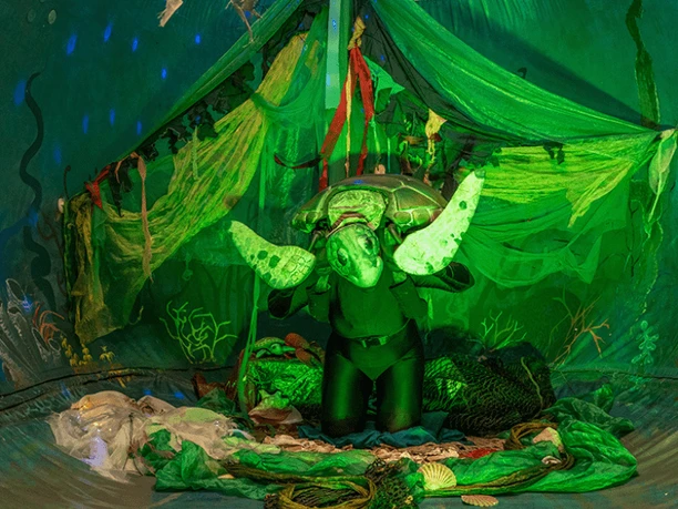 Whale in plastic ocean gdk-2-1024x576-optimized