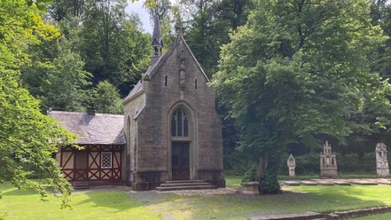 Meinolfuskapelle im Tal des Friedens | Büren Meinolfuskapelle im Tal des Friedens | Büren