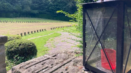 Kriegsgräberstätte im Tal des Friedens | Büren Kriegsgräberstätte im Tal des Friedens | Büren