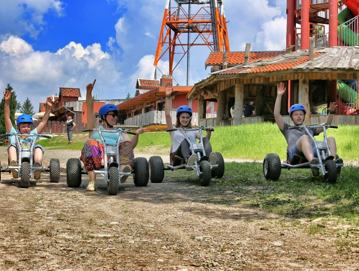 Bocksbergcarts auf dem ErlebnisBocksBerg.jpeg