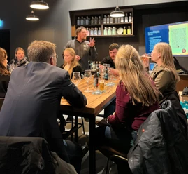 Biertasting-Brauwelt-Koeln-group.jpg Beer tatsing at Brauwelt