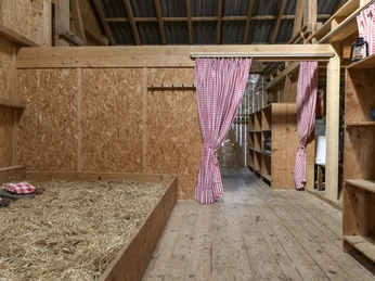 Hof B&B Salwideli Strohbett