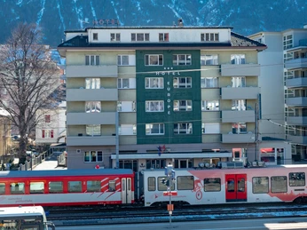 33220221558_6e0d6c1164_k