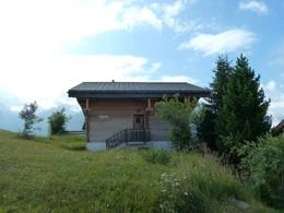 Aussenansicht Sommer 1